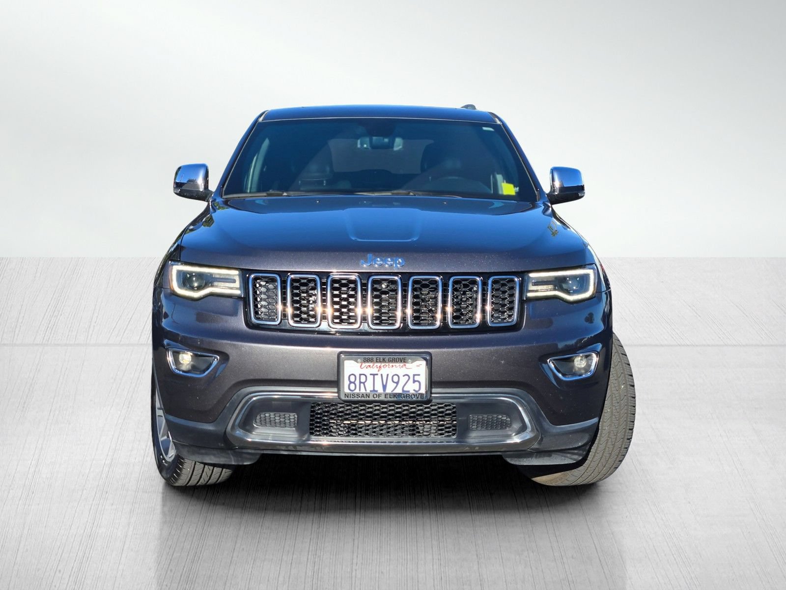 Used 2019 Jeep Grand Cherokee Limited w/ Luxury Group II AWD/4WD image 2
