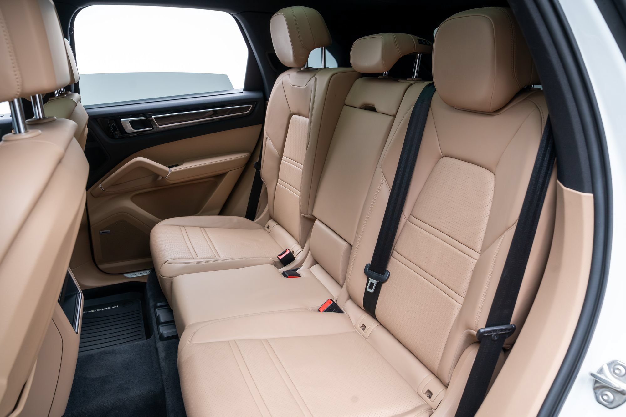 Used 2019 Porsche Cayenne S AWD/4WD image 25