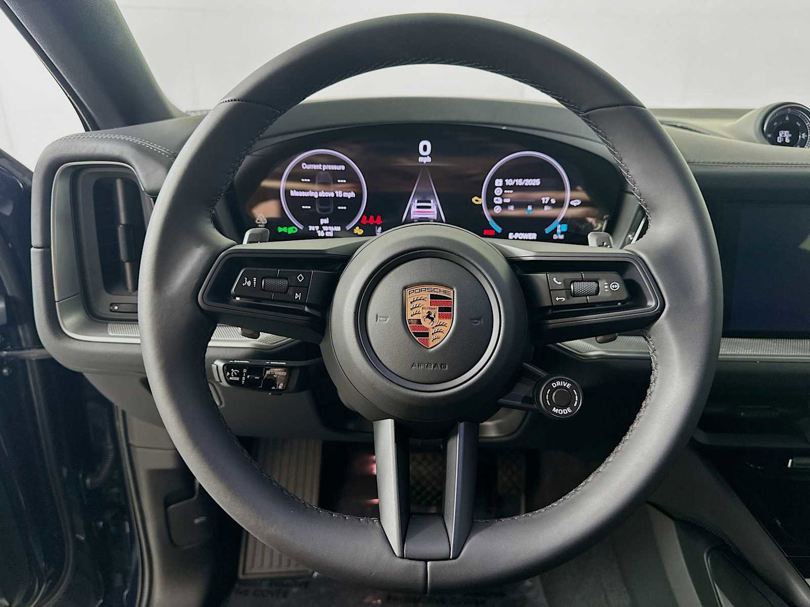 New 2026 Porsche Cayenne E-Hybrid image 14
