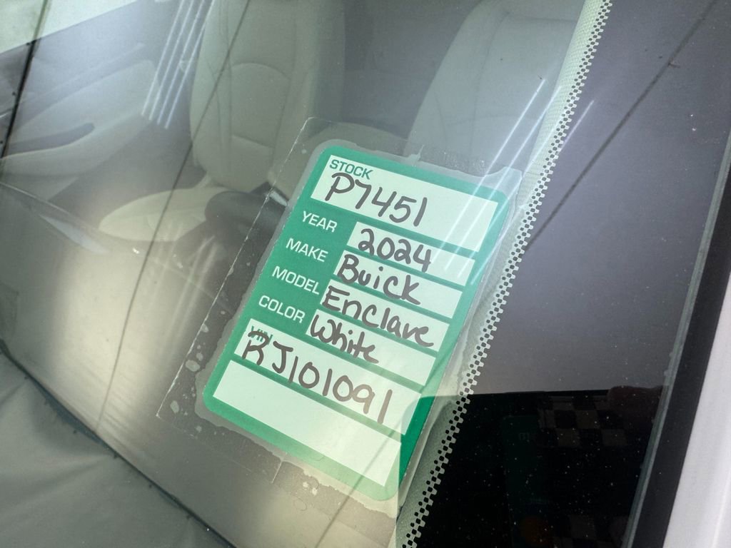 Certified 2024 Buick Enclave Essence w/ Experience Buick Package image 30