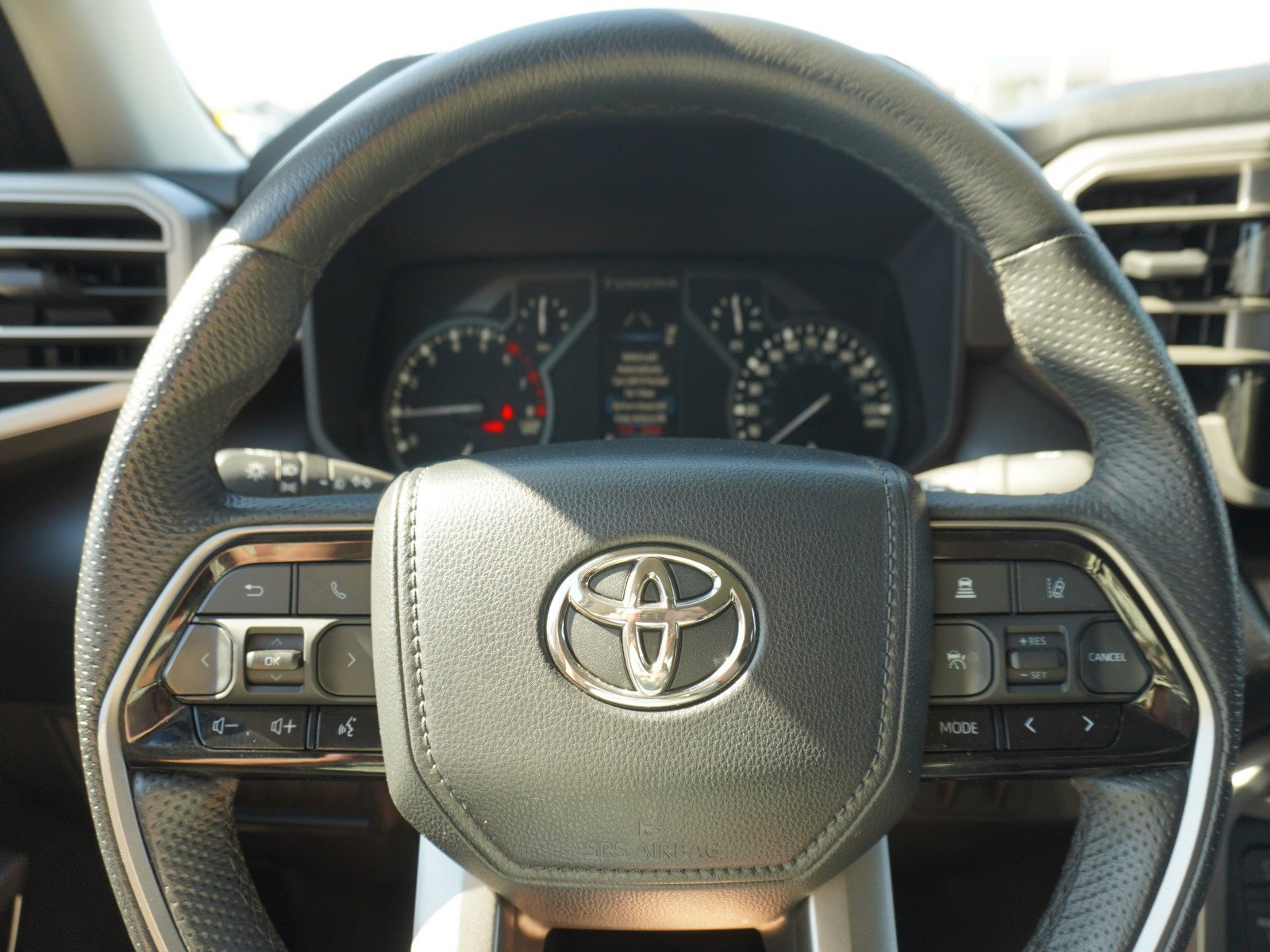 Used 2024 Toyota Tundra SR5 w/ TRD Off-Road Package AWD/4WD image 26