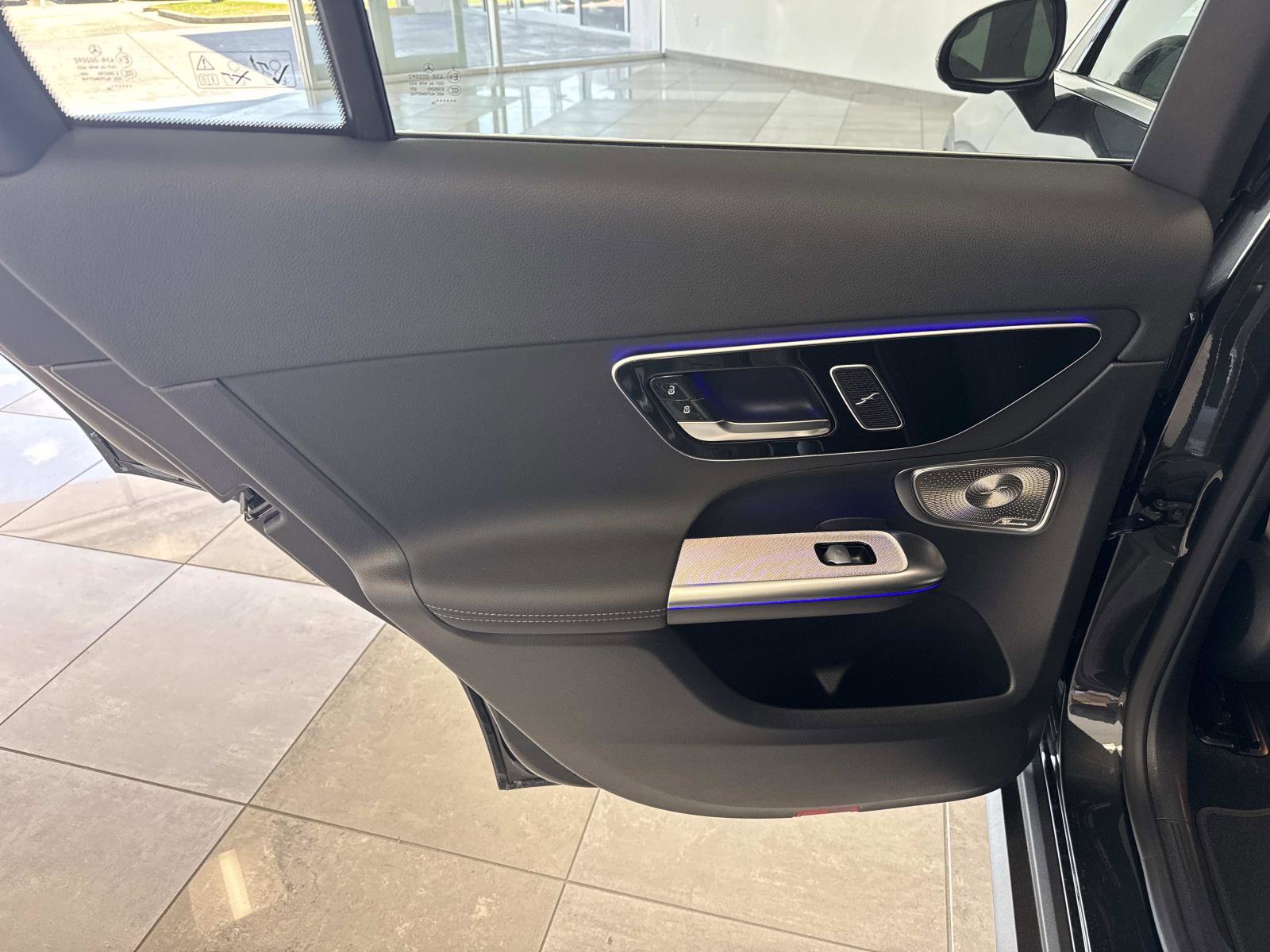 New 2026 Mercedes-Benz GLC 300 image 11