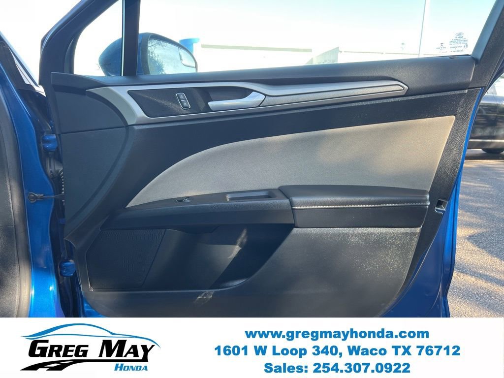Used 2018 Ford Fusion S FWD image 11