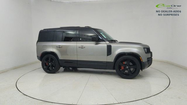 Used 2025 Land Rover Defender 110 X image 68
