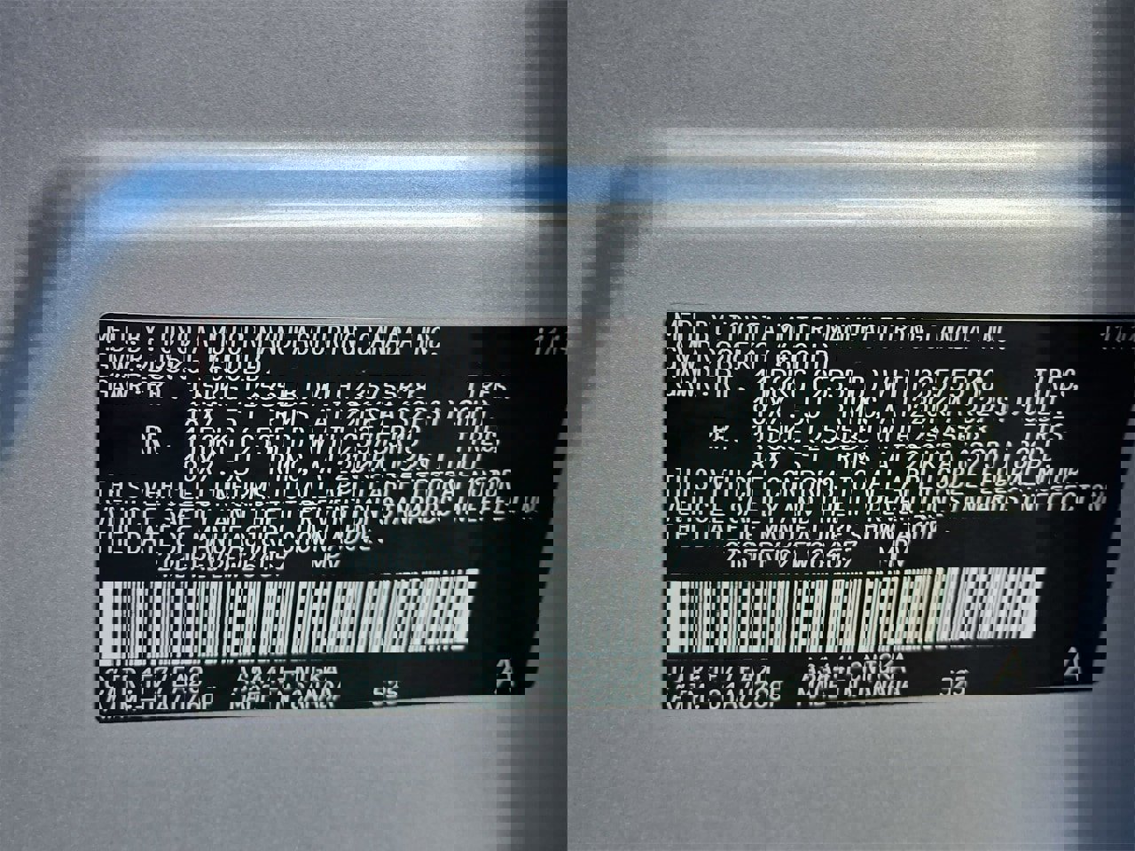 Used 2015 Toyota RAV4 Limited w/ Technology Package image 36