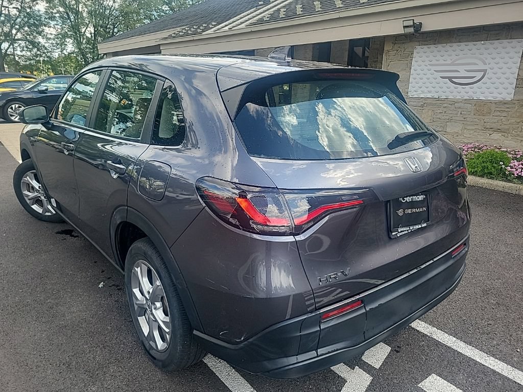 Certified 2024 Honda HR-V LX image 9