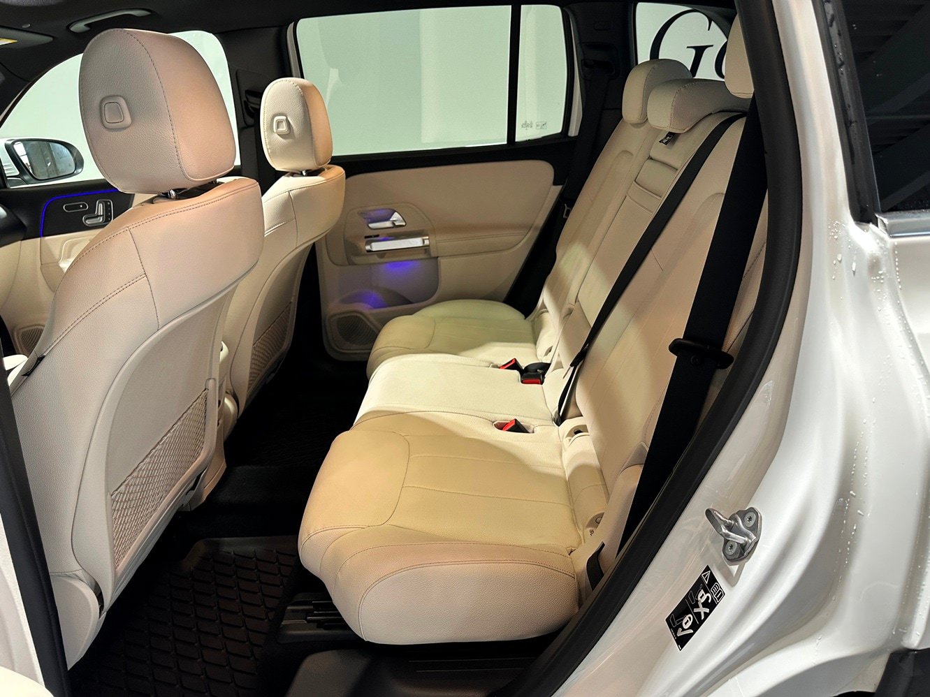 Certified 2023 Mercedes-Benz GLB 250 4MATIC image 29
