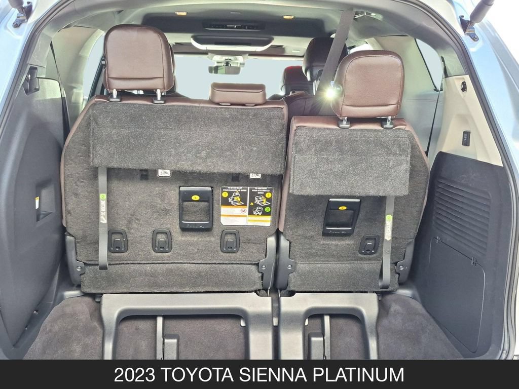Used 2023 Toyota Sienna Platinum FWD image 25
