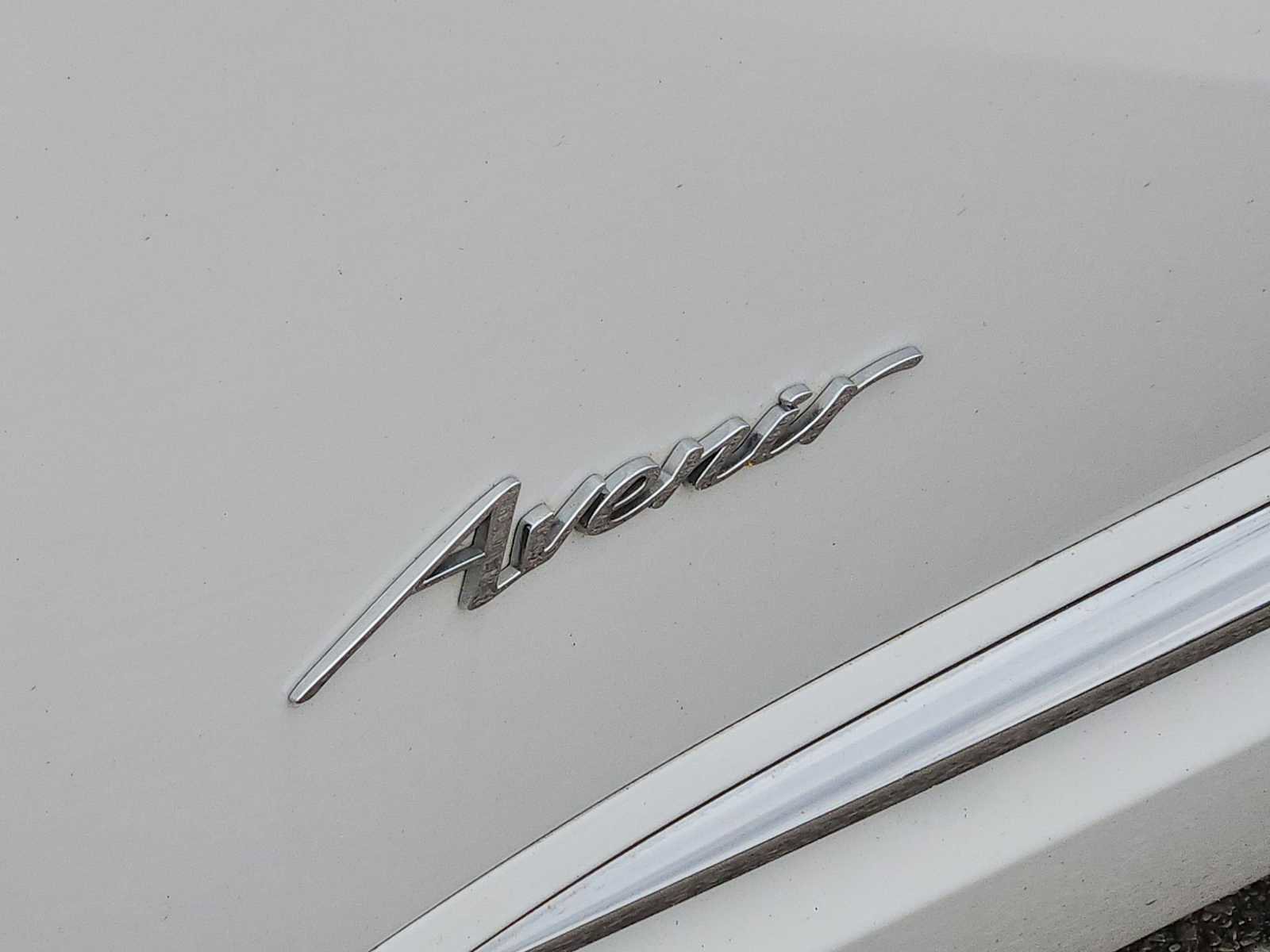 Used 2021 Buick Envision Avenir w/ Technology Package II image 12