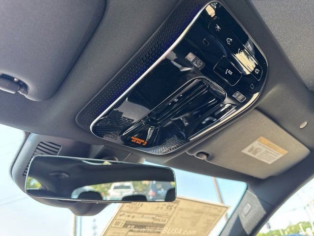 New 2025 Mercedes-Benz C 300 Sedan image 20