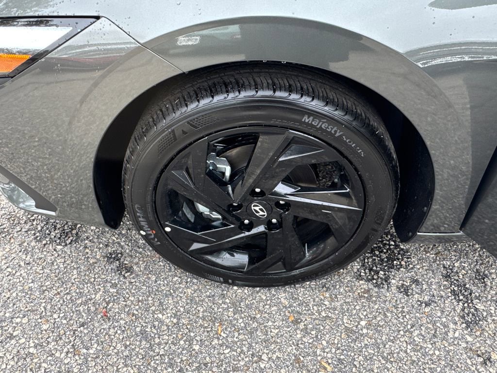 New 2026 Hyundai Elantra Sport w/ Cargo Package image 21