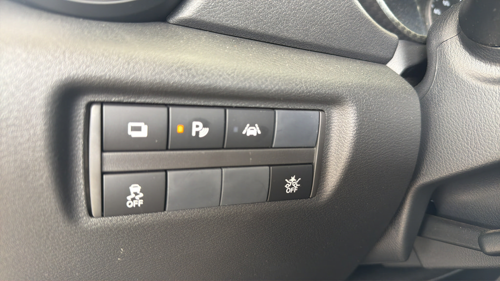 Certified 2025 Nissan Versa S w/ Trunk Package FWD image 18