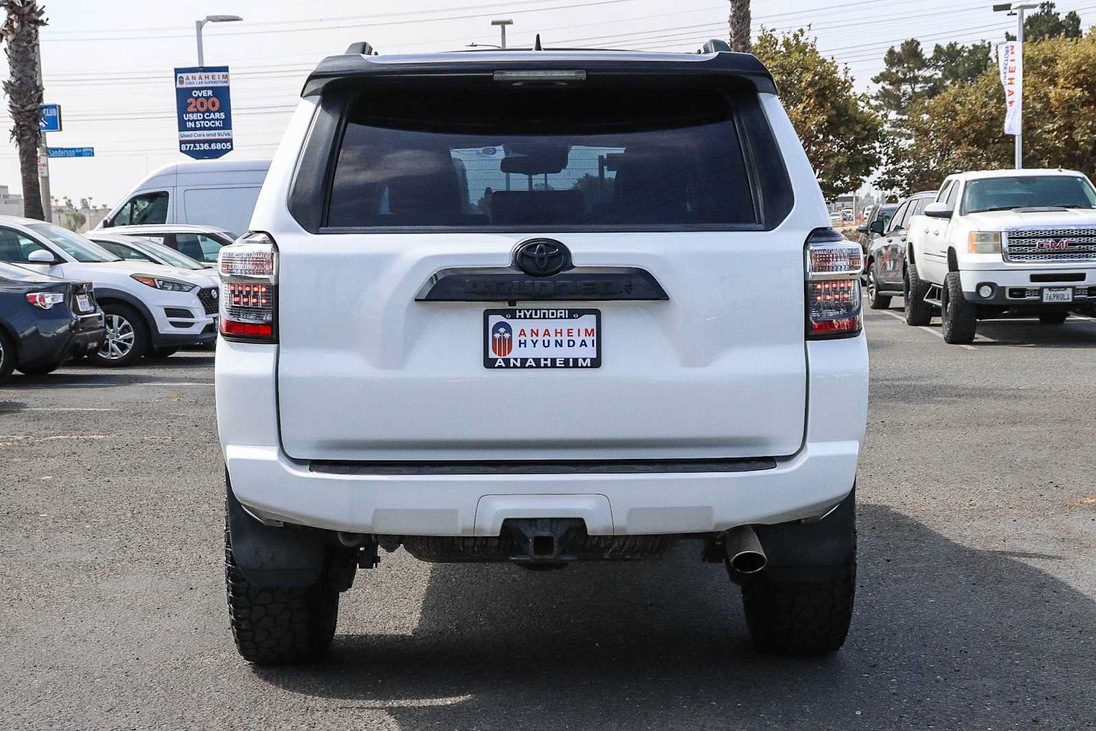 Used 2020 Toyota 4Runner Venture w/ Moonroof Package AWD/4WD image 8