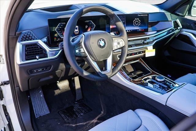 Used 2026 BMW X5 xDrive40i w/ Climate Comfort Package image 10