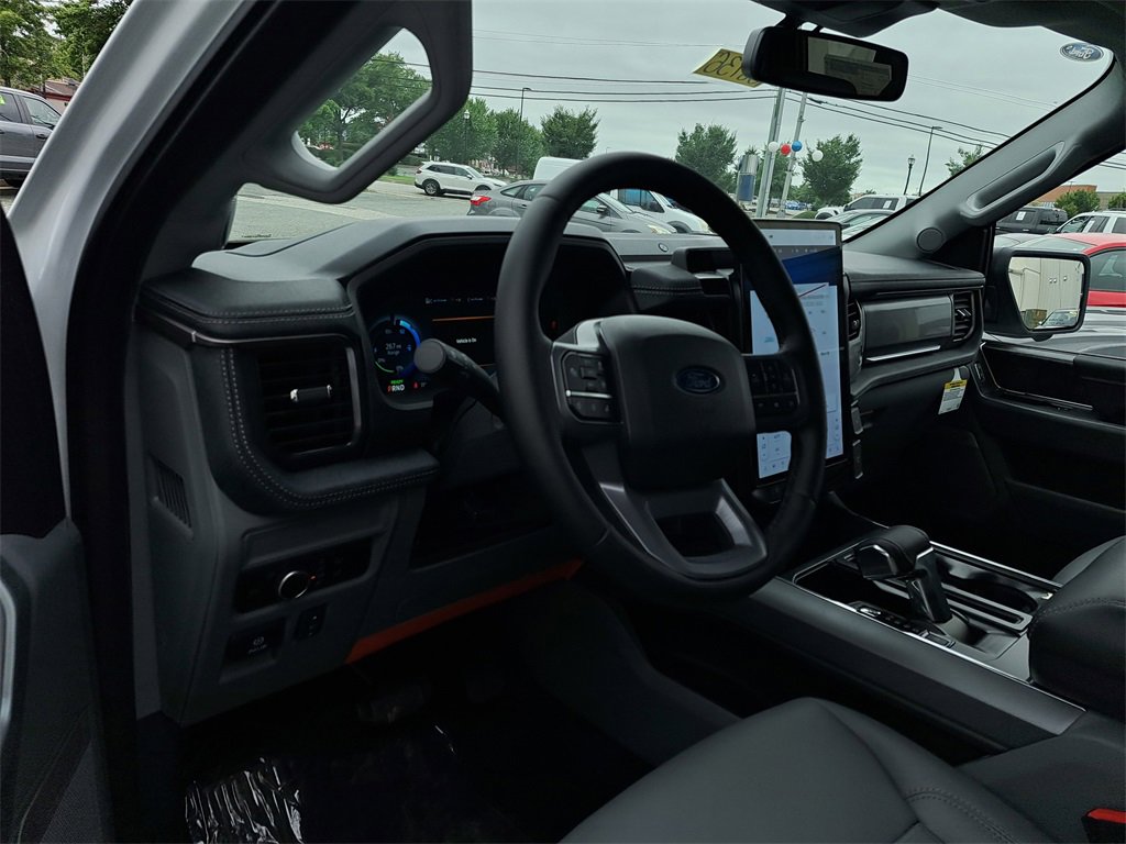 New 2025 Ford F150 Lightning Flash image 7