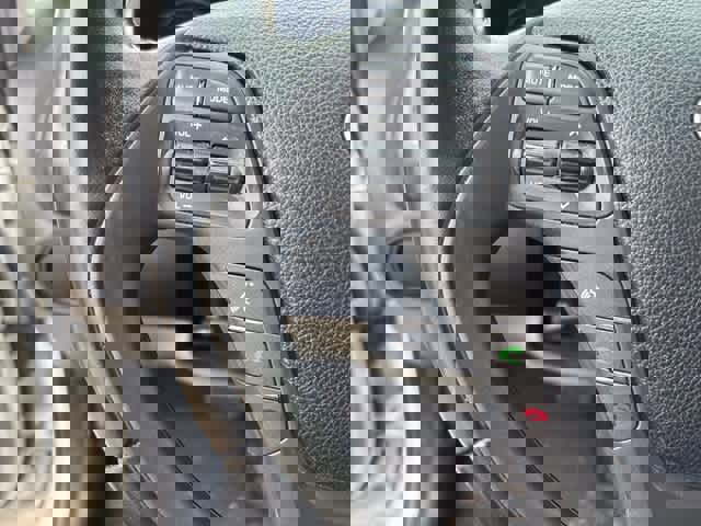 Used 2015 Kia Forte EX image 11