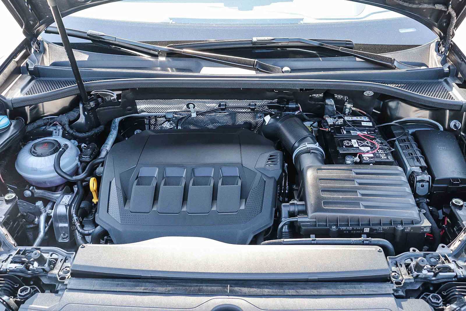 Used 2025 Audi Q3 2.0T Premium w/ Convenience Package image 42