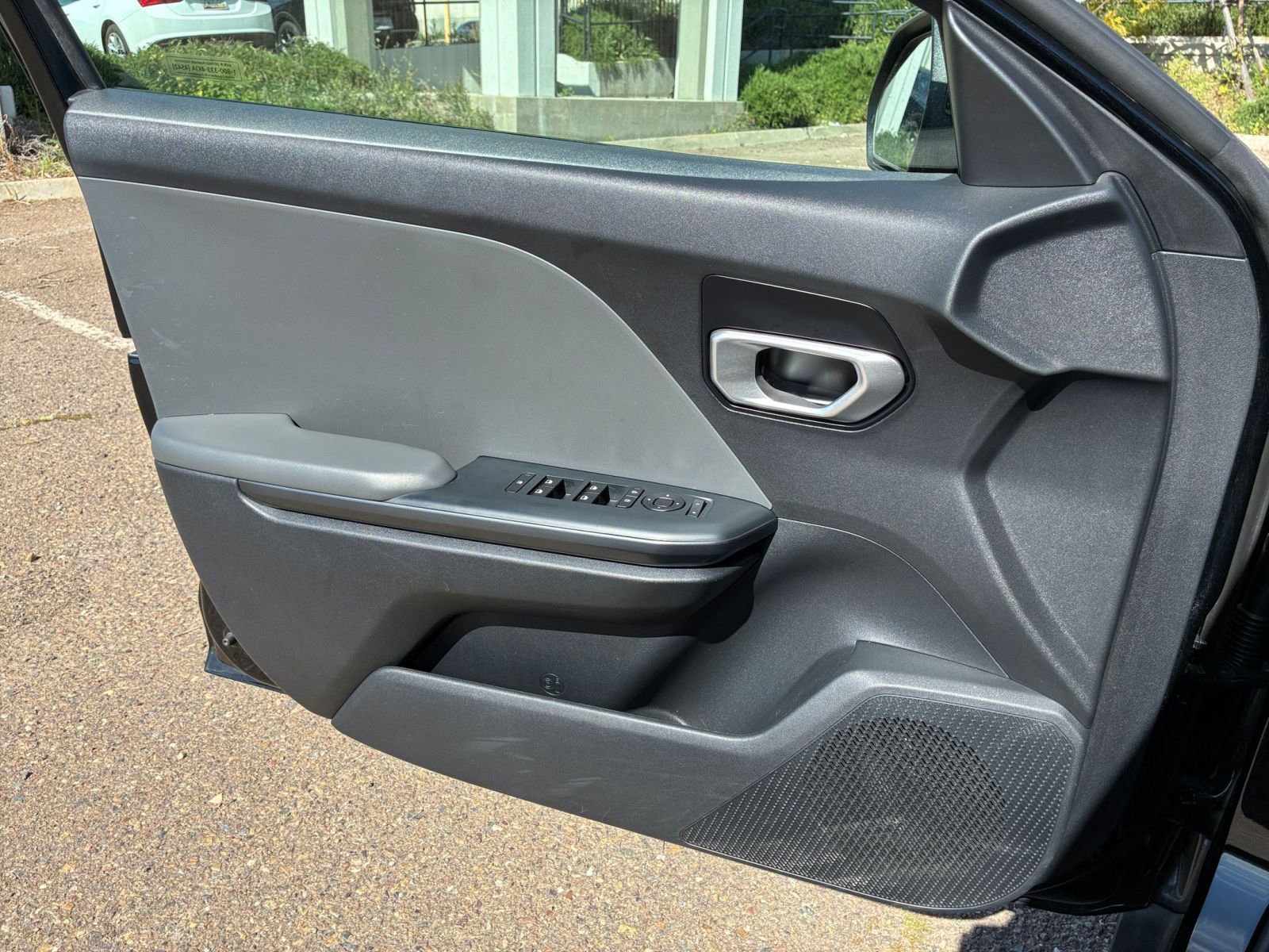 Used 2025 Kia K4 LXS image 18