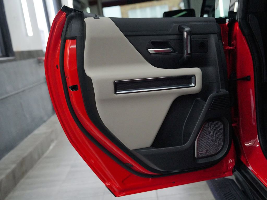 Used 2026 GMC Hummer EV SUV AWD/4WD image 14
