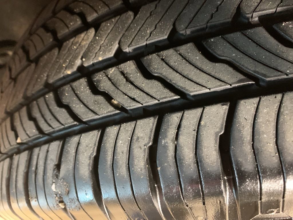 Used 2022 Toyota RAV4 XLE image 38