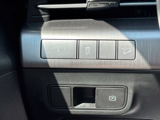 Used 2025 Hyundai Kona SEL AWD/4WD image 18
