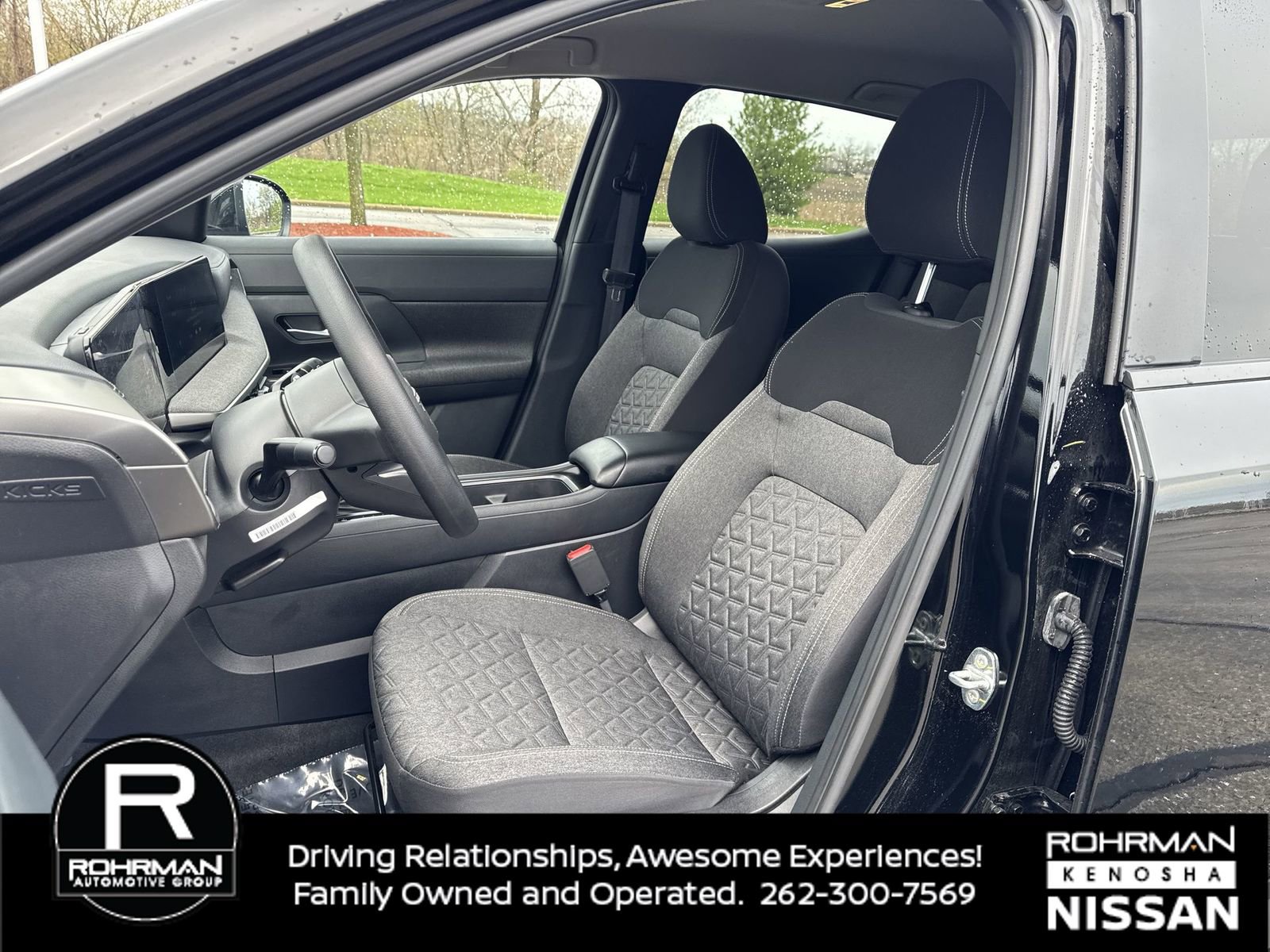 Certified 2025 Nissan Kicks SV FWD image 12