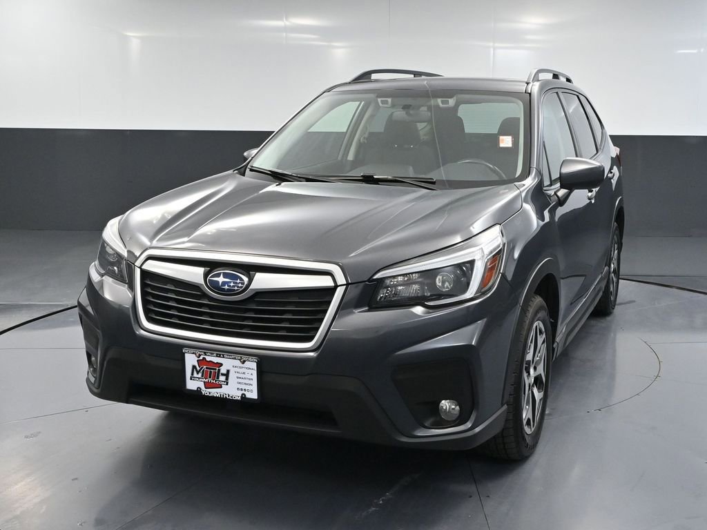 Used 2021 Subaru Forester Premium image 11