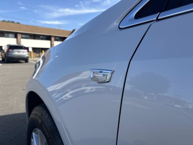 Certified 2024 Cadillac XT5 Luxury w/ LPO, Floor Liner Package AWD/4WD image 42