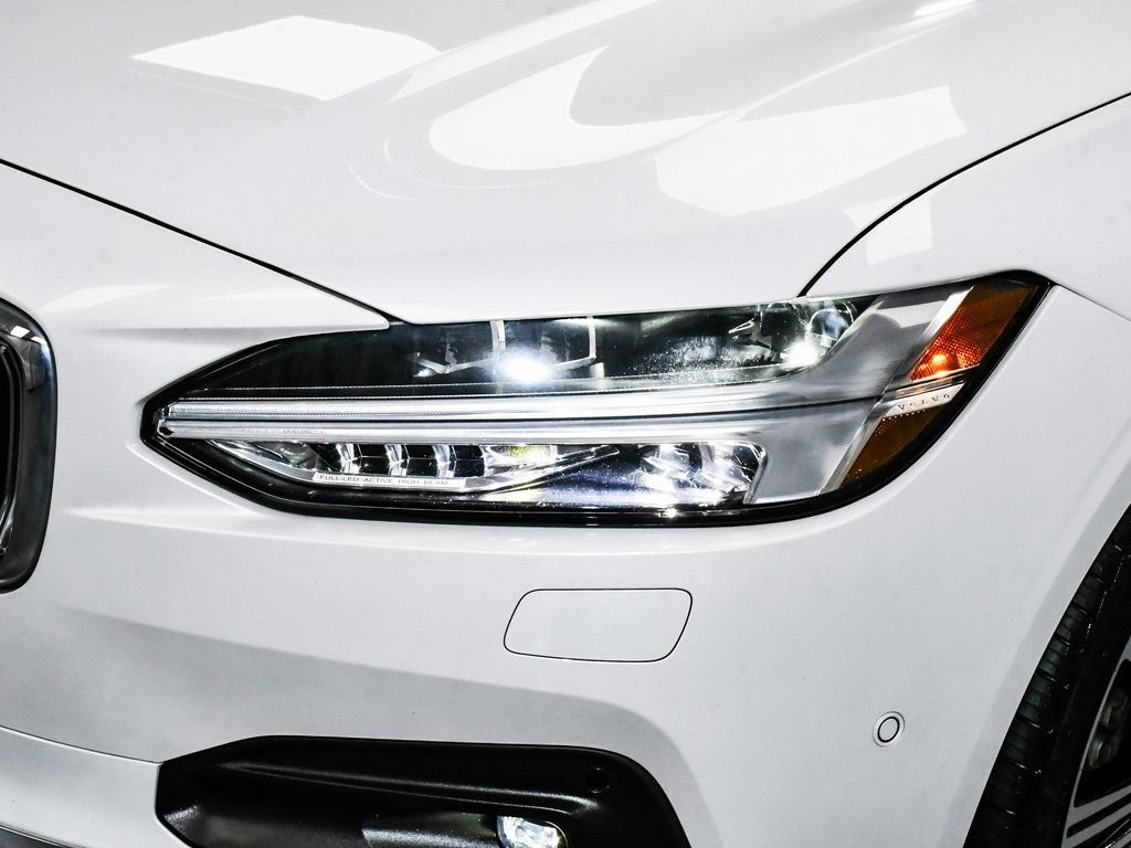 Used 2023 Volvo S90 B6 Ultimate w/ Protection Package image 75