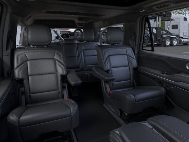 New 2026 Lincoln Navigator L Reserve w/ Jet Appearance Package AWD/4WD image 41