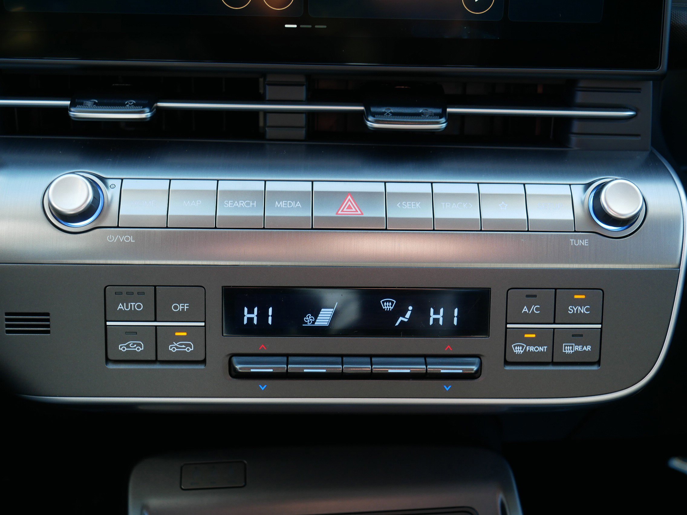 Certified 2026 Hyundai Kona Limited image 27