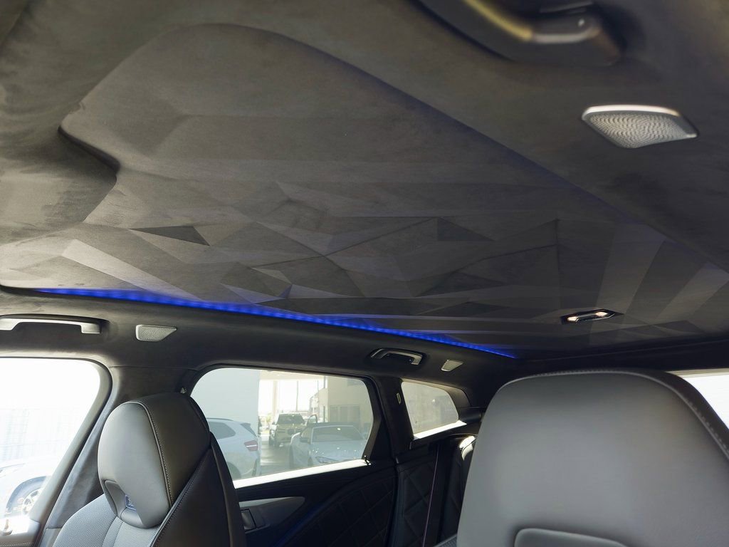 New 2026 BMW XM Label Red image 16