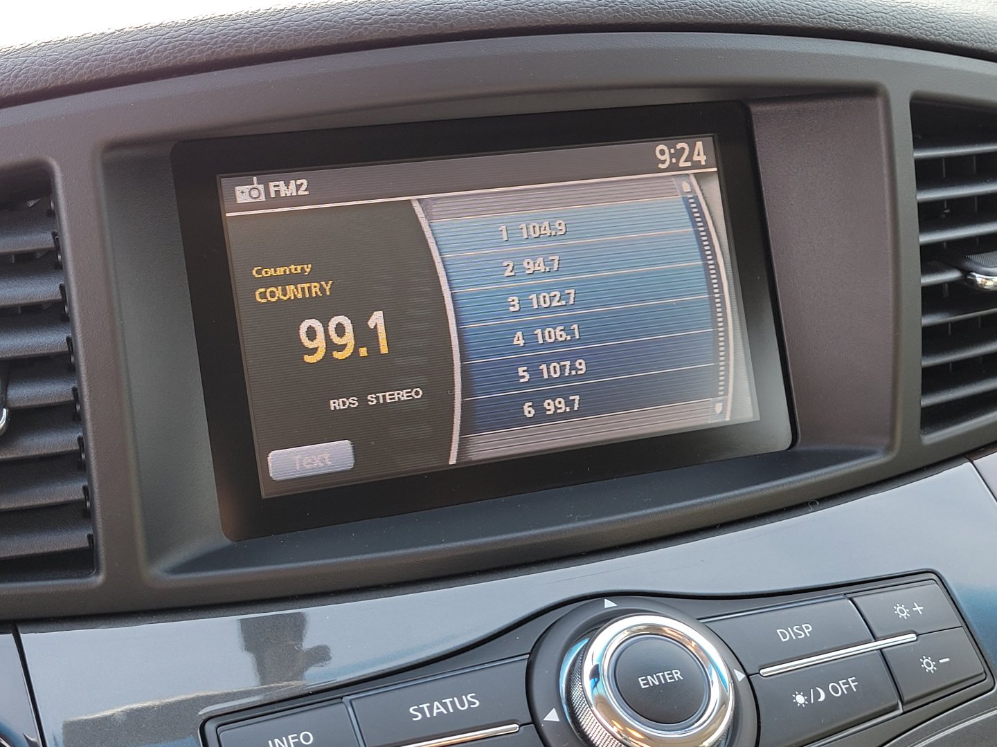 Used 2015 Nissan Quest SL image 26