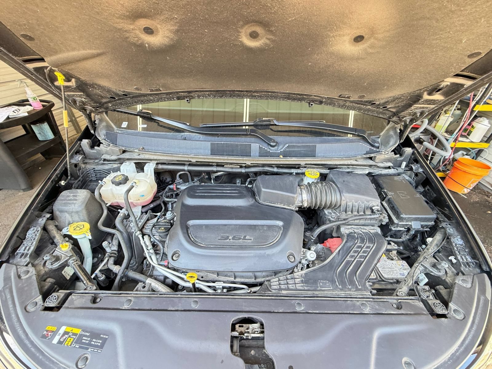 Used 2025 Chrysler Pacifica Limited FWD image 35