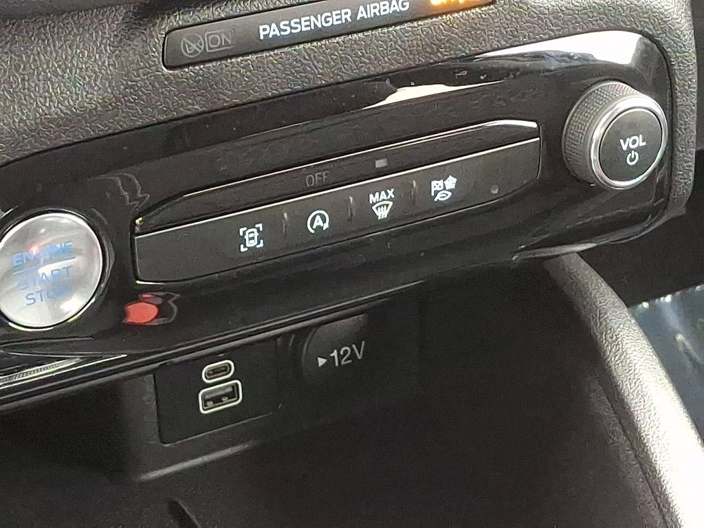 Certified 2025 Ford Escape Active w/ Tech Pack #1 image 15