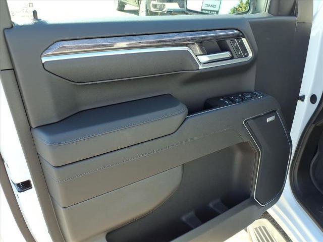 New 2026 Chevrolet Silverado 1500 LTZ w/ LTZ Premium Package image 3