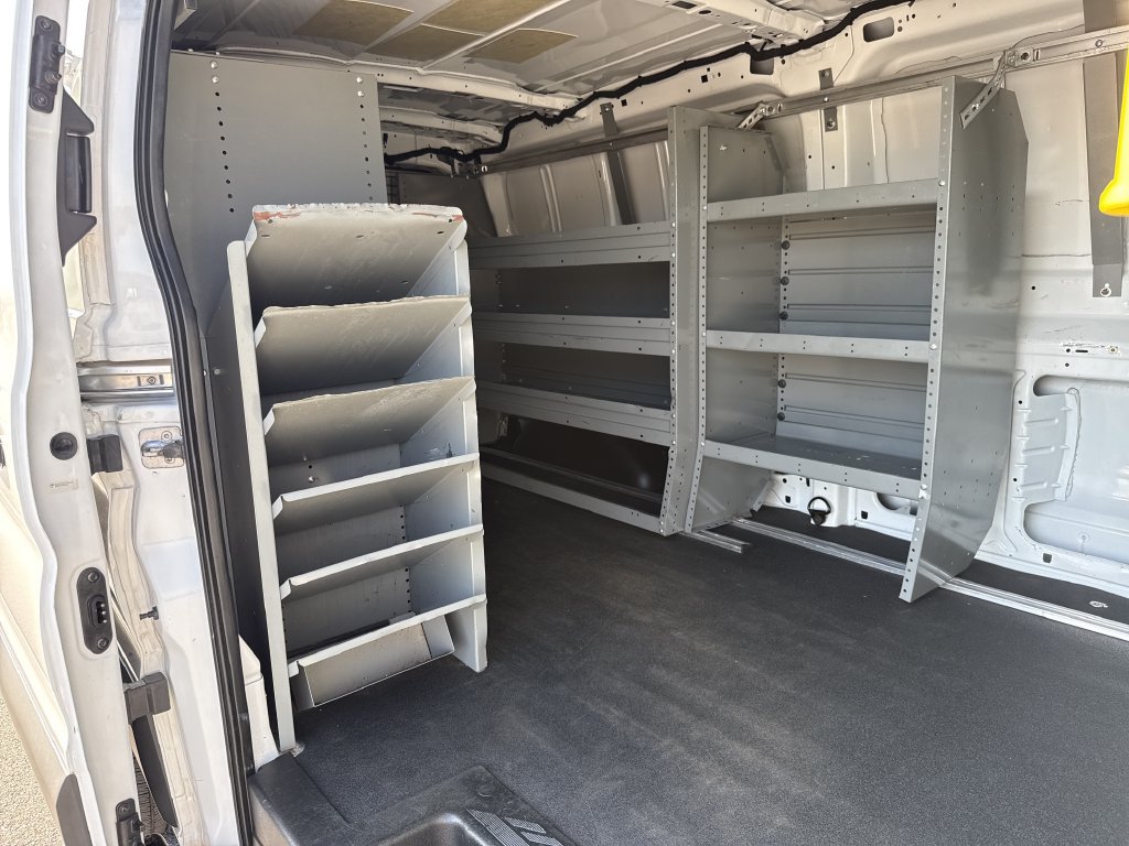Used 2018 Ford Transit 250 148 Low Roof RWD image 30