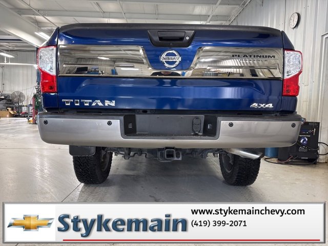 Used 2017 Nissan Titan Platinum Reserve image 10