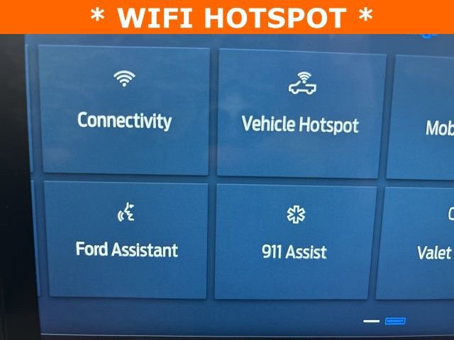 New 2025 Ford Maverick Lariat w/ Black Appearance Package image 14