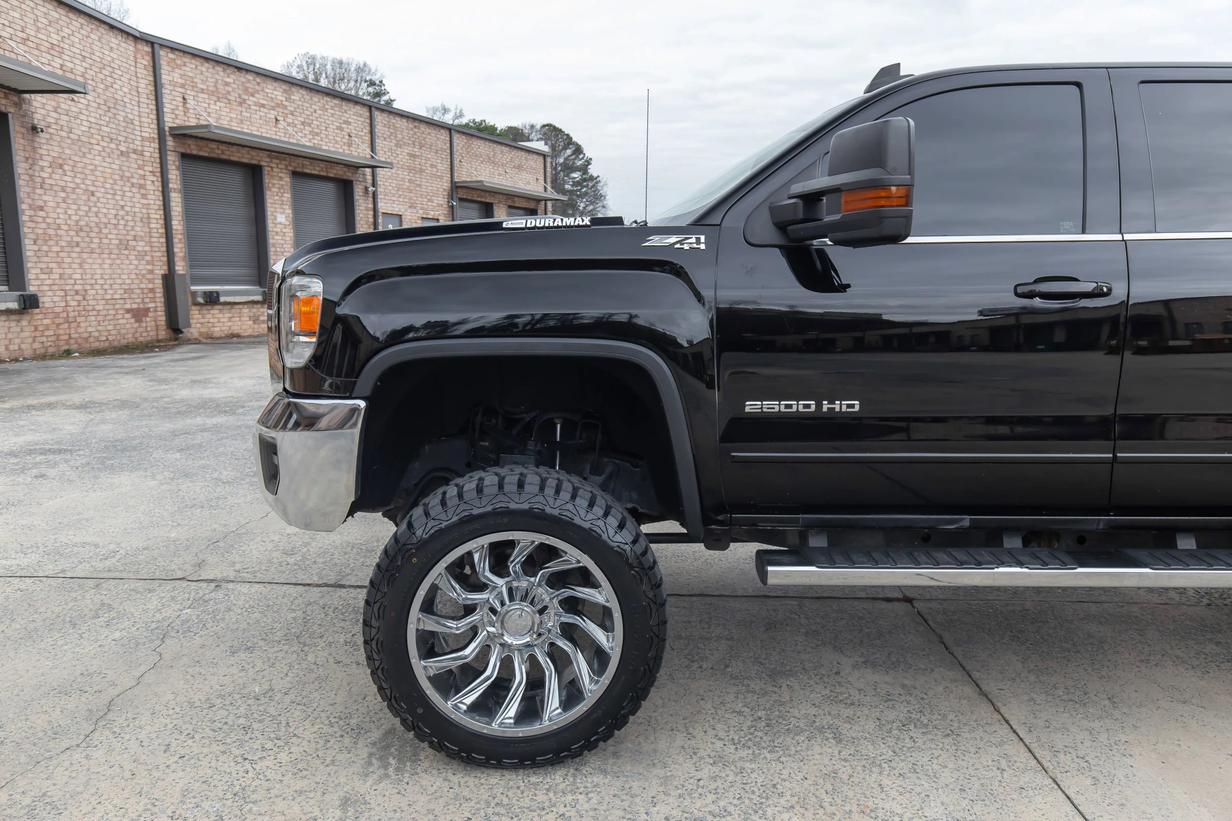 Used 2018 GMC Sierra 2500 SLE image 5