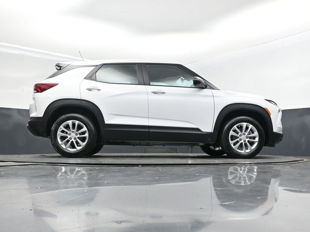 New 2026 Chevrolet TrailBlazer LS image 43