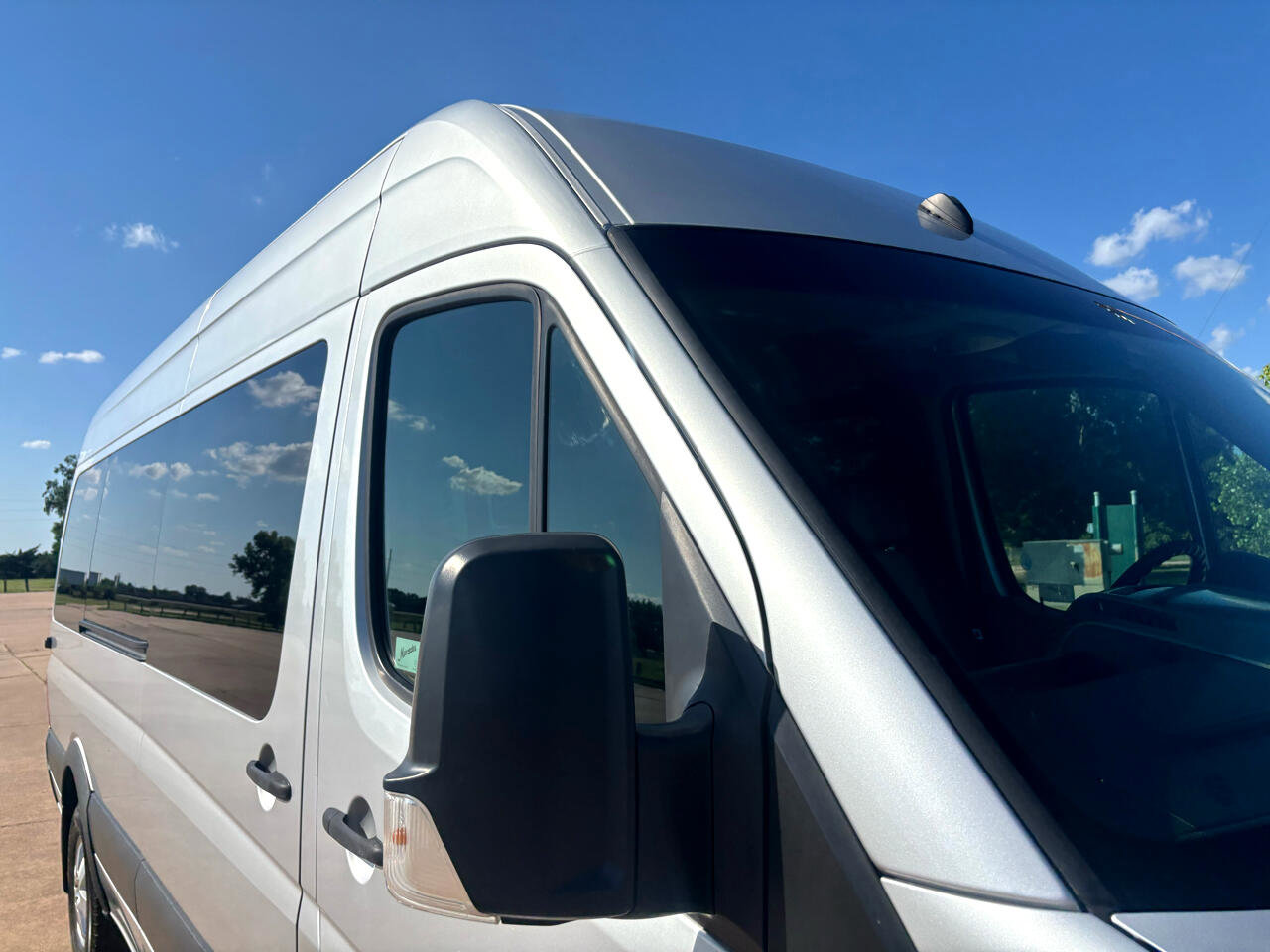 Used 2007 Dodge Sprinter 2500 w/ Cooling Group image 41