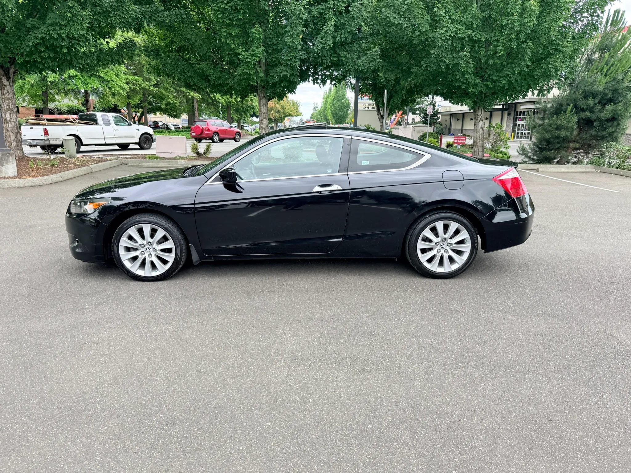 Used 2008 Honda Accord EX-L image 2