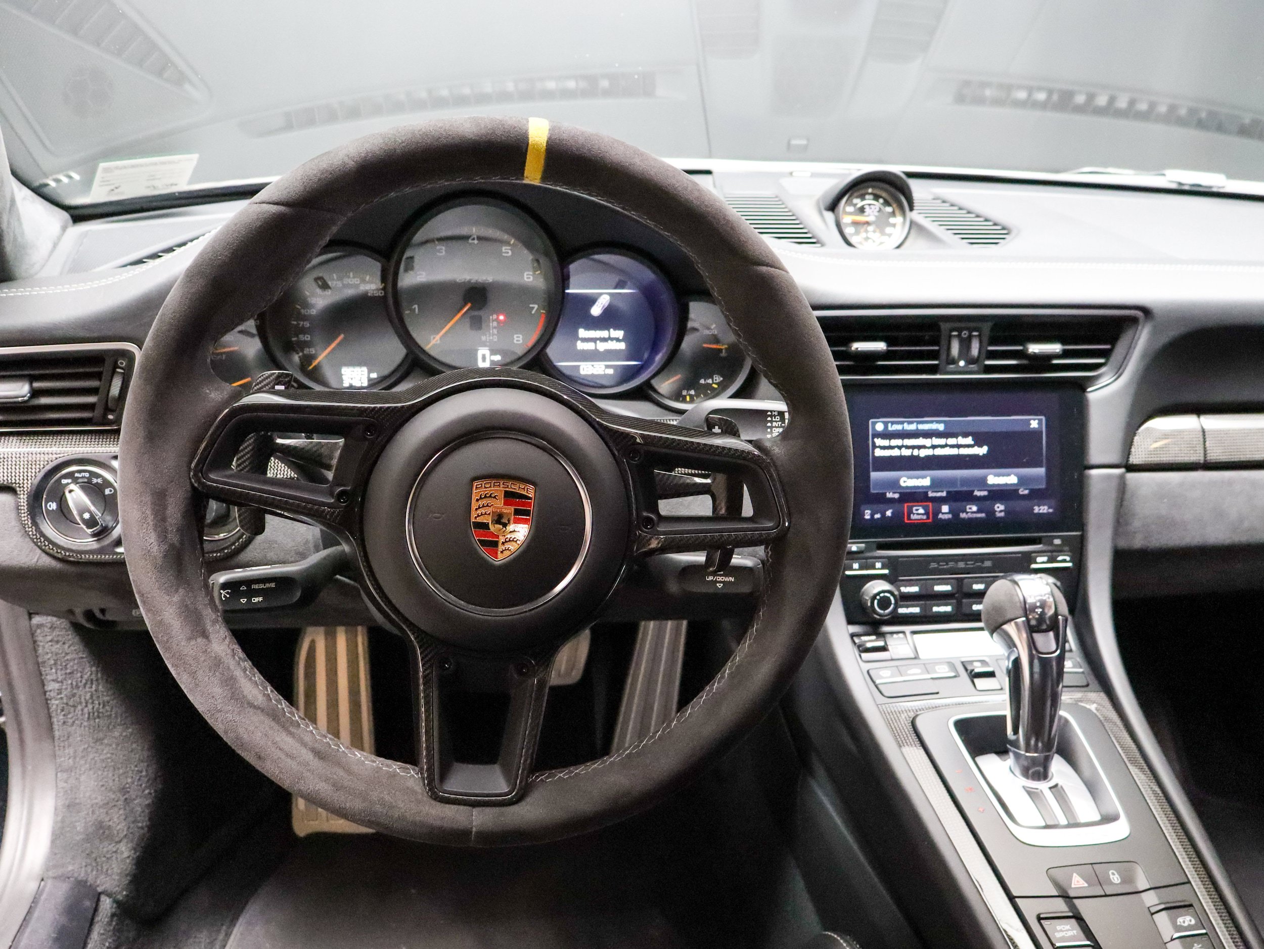 Certified 2018 Porsche 911 GT2 RS RWD image 26