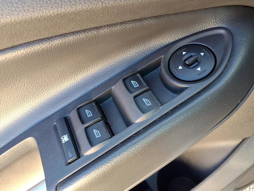 Used 2017 Ford Escape SE image 15