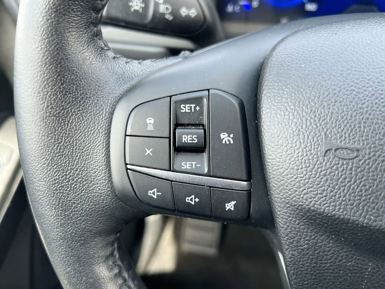 Used 2020 Ford Escape SE Sport AWD/4WD image 23