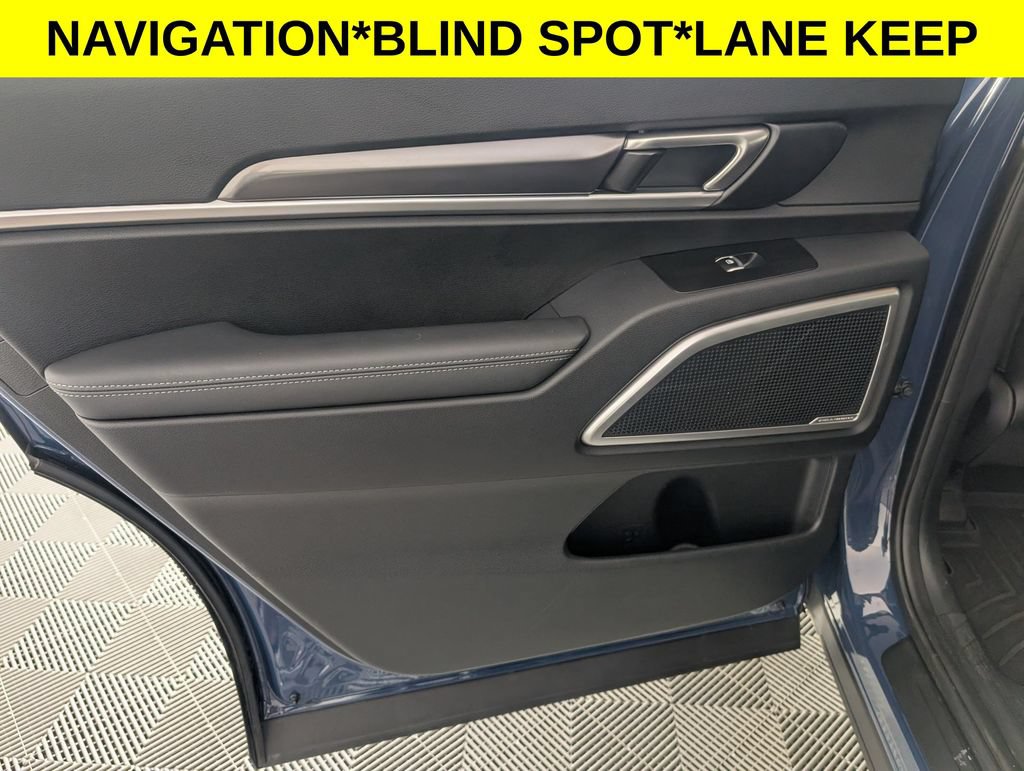 Used 2023 Kia Telluride S AWD/4WD image 26