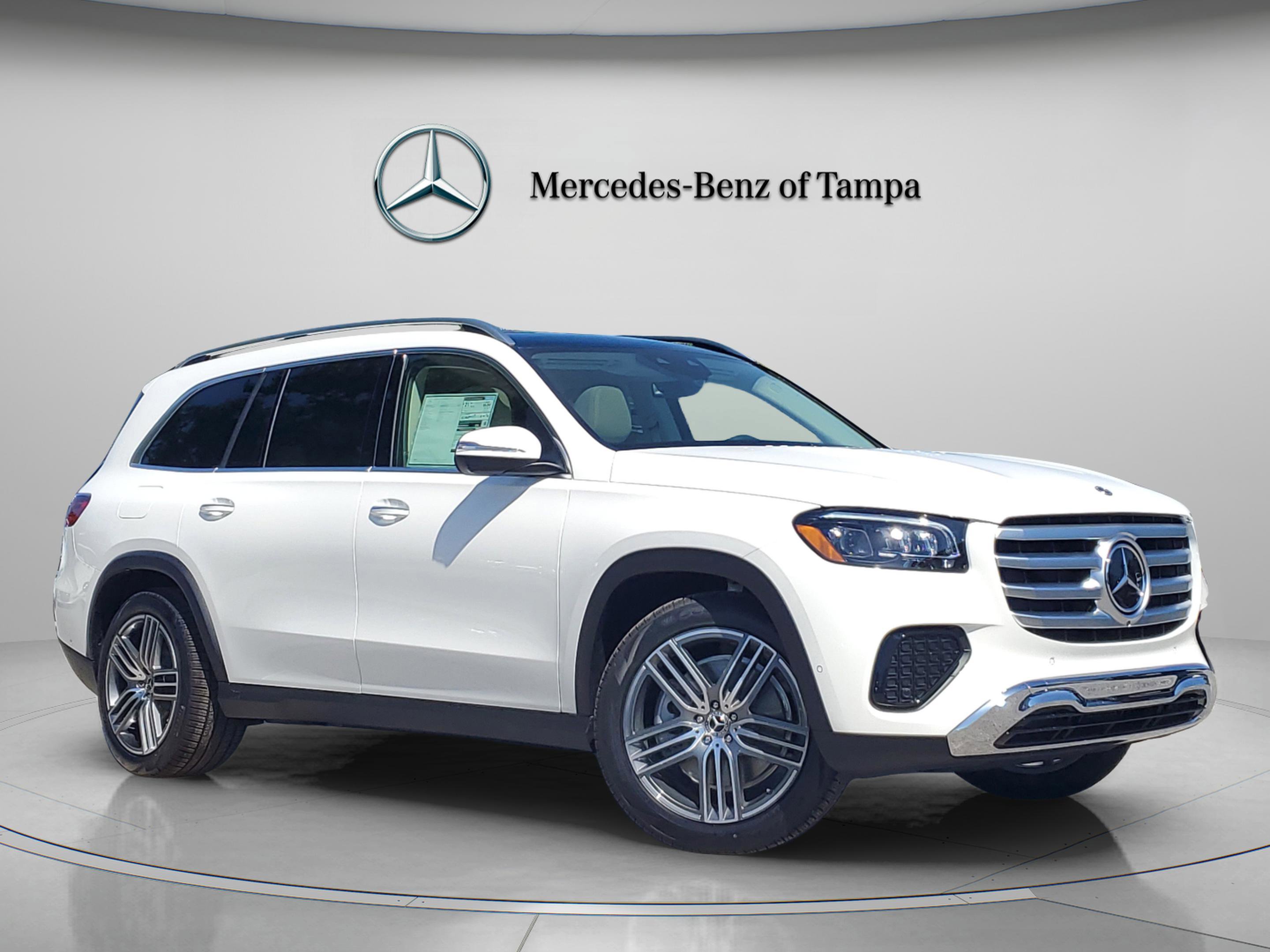 Used 2026 Mercedes-Benz GLS 450 4MATIC image 5
