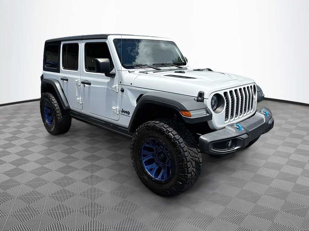 Used 2023 Jeep Wrangler Unlimited Rubicon 4xe AWD/4WD image 4