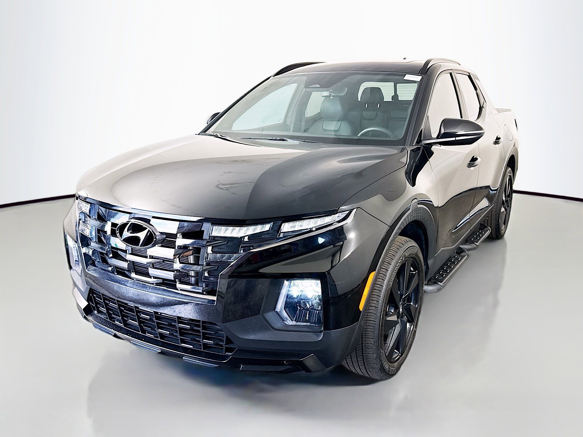 Used 2024 Hyundai Santa Cruz Night image 4